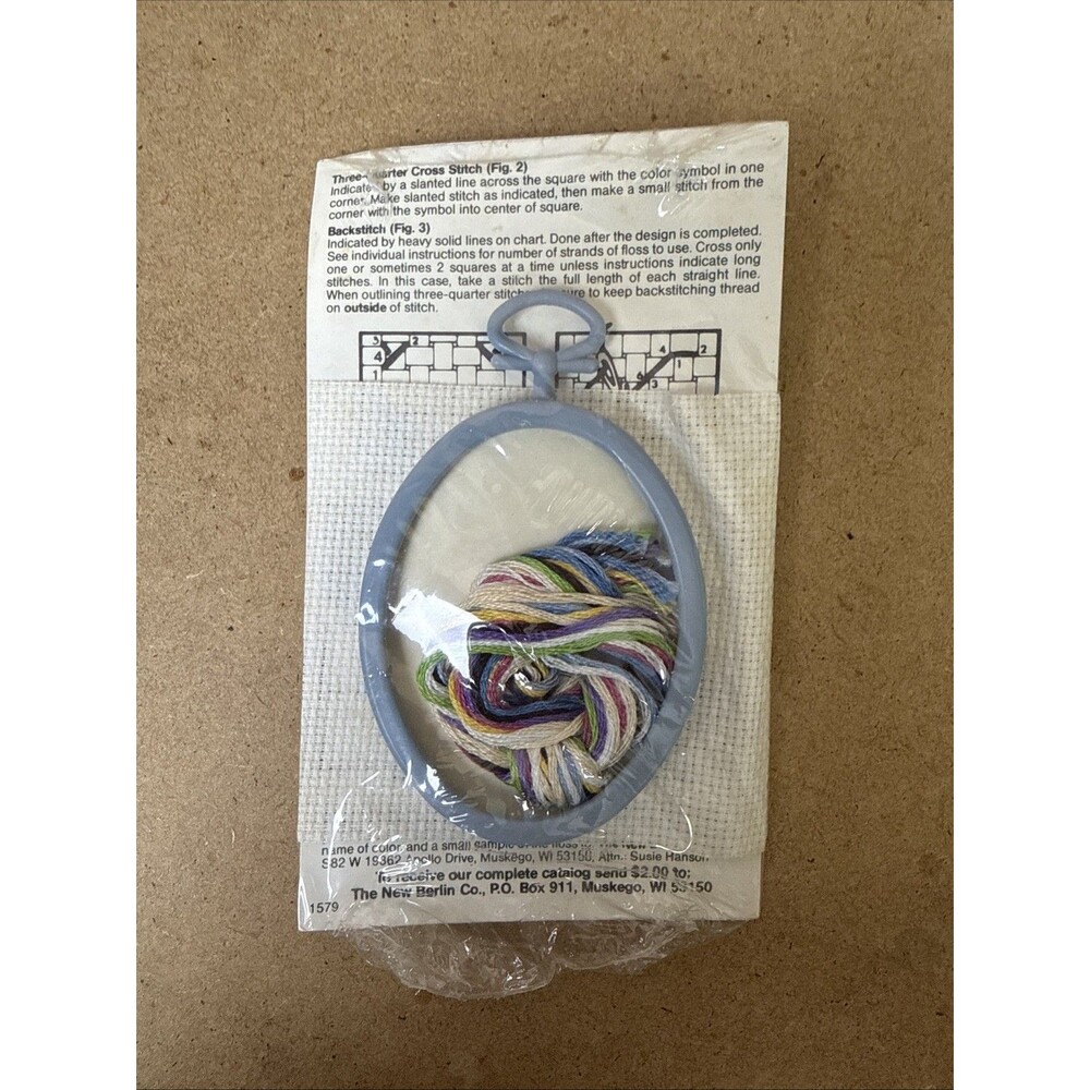 Vintage Counted Cross Stitch Kit - The New Berlin Goose w/Wreath NIP - Picture 3 of 4